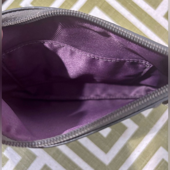 Genuine Coach Silver & Gray Leather Logo And Signature Fabric Handbag & Wristlet - Picture 7 of 16